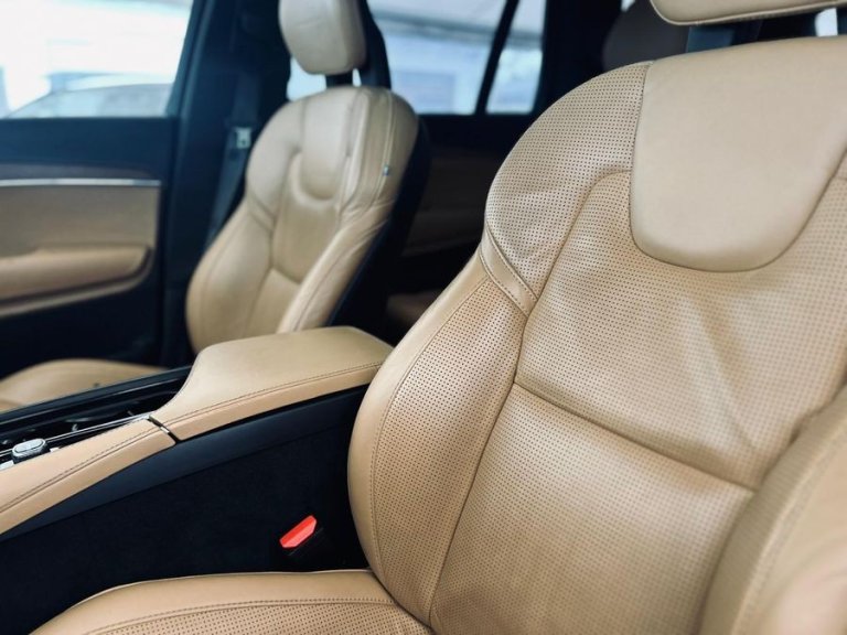 volvo-xc-90-czarne (17)
