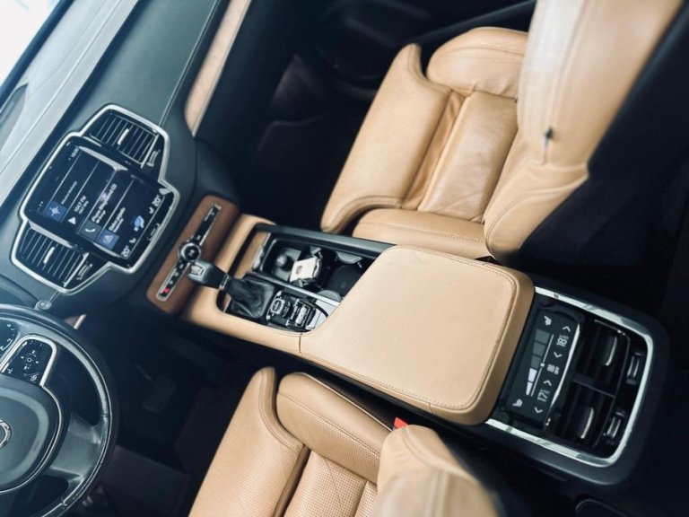 volvo-xc-90-czarne (23)