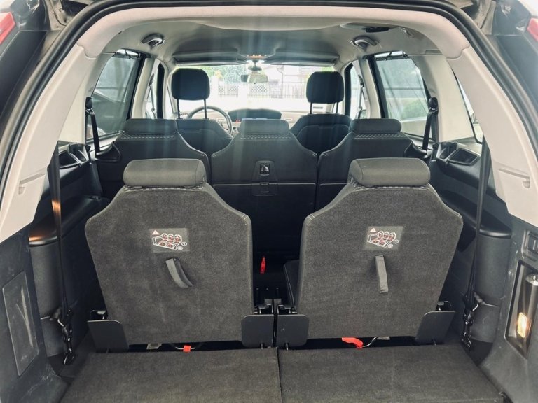 citroen-c4-grand-picasso-04