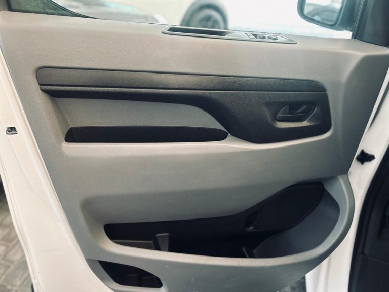 opel vivaro 7