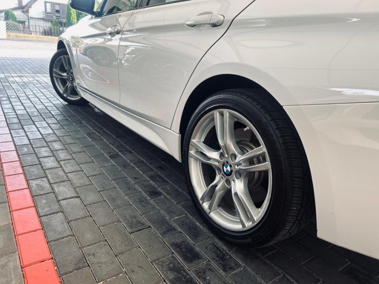 bmw 335i 24