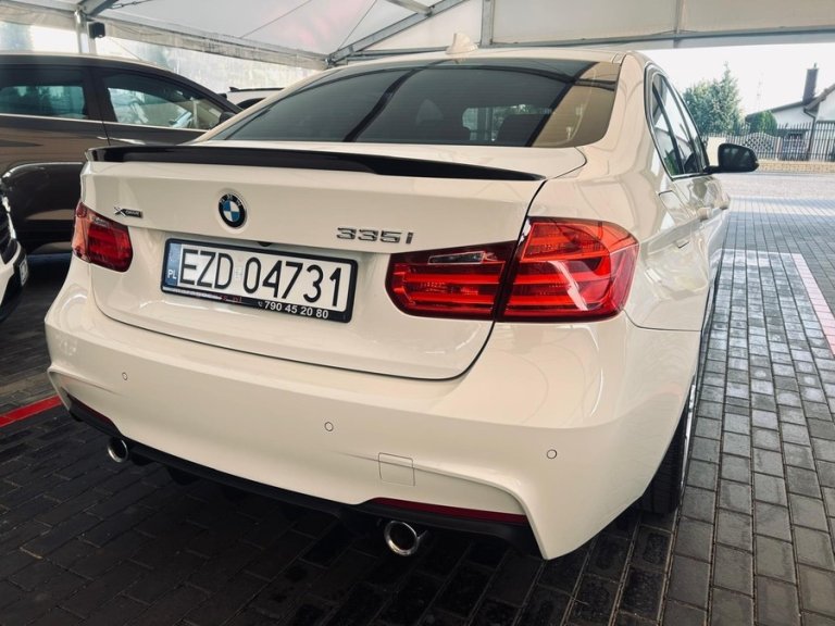 bmw 335i 8