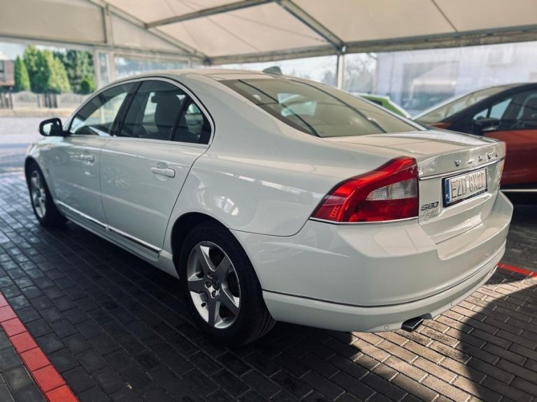 volvo-s80-2010 (14)