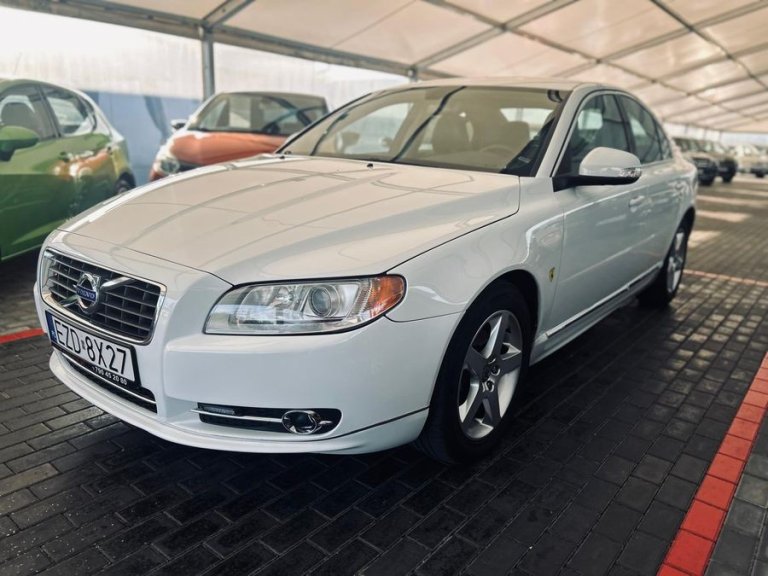 volvo-s80-2010 (1)
