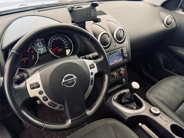 Nissan Qashqai+2 IMG-20250509-WA0054