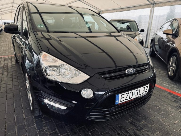 ford s-max img-20250416-wa0149