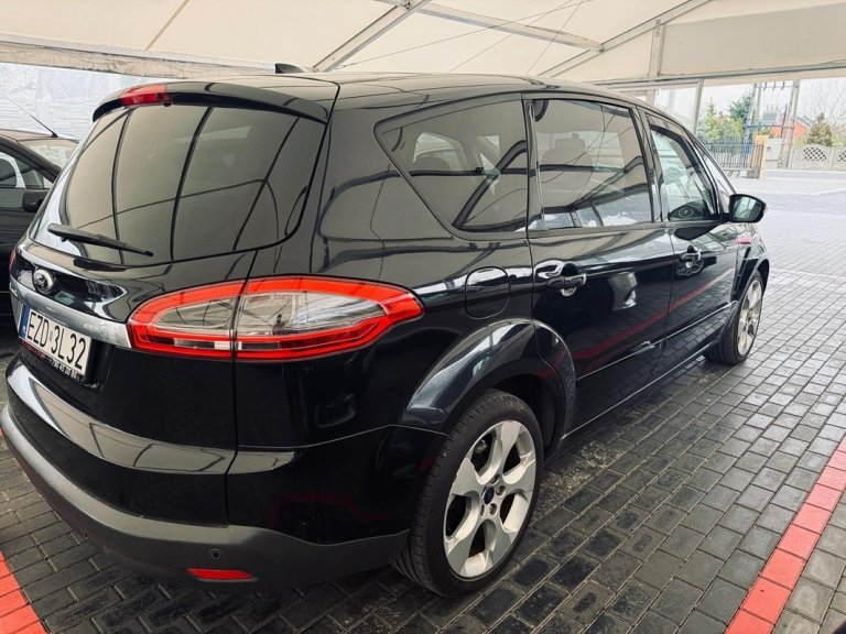 ford s-max img-20250416-wa0152
