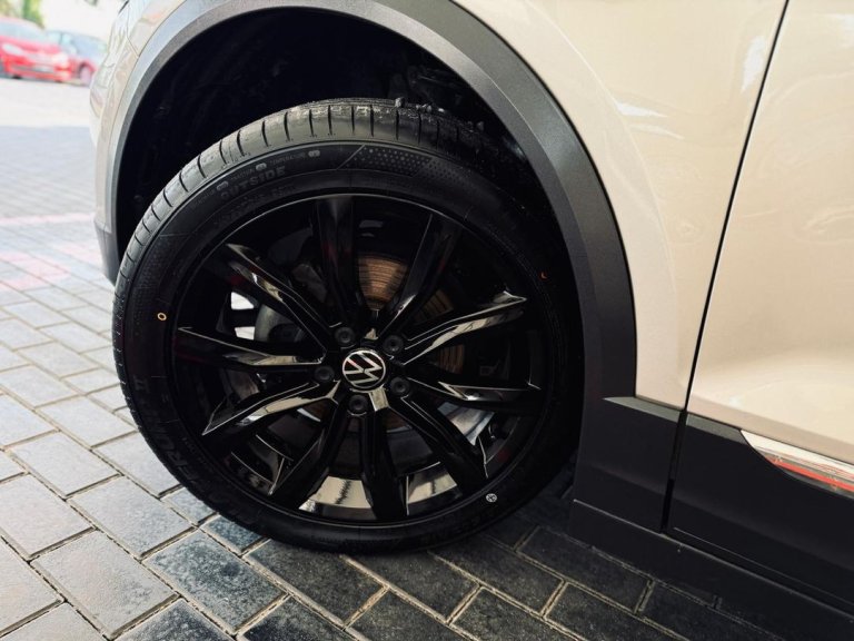 Volkswagen T-Roc IMG-20250617-WA0027