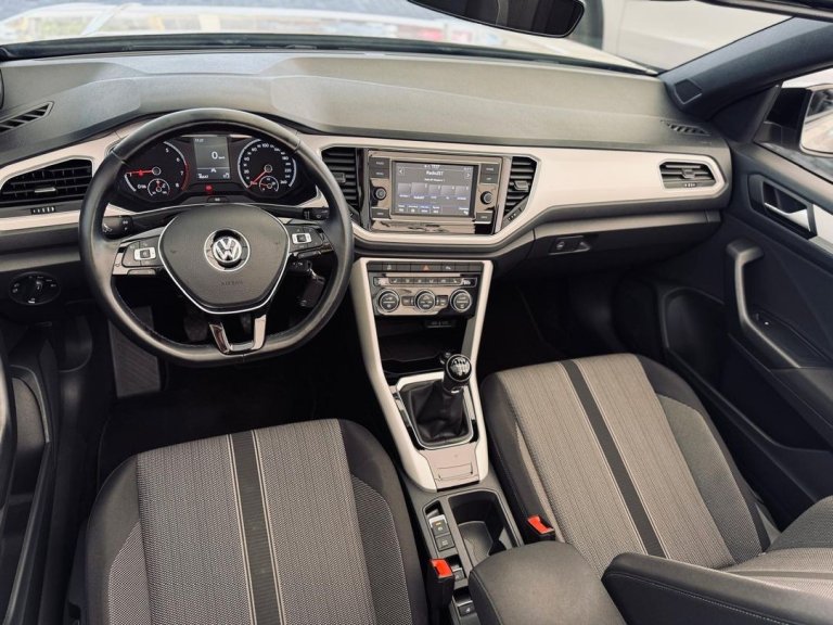Volkswagen T-Roc IMG-20250617-WA0041