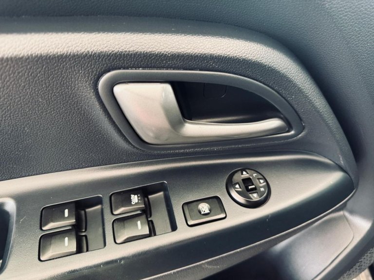 kia rio IMG-20250603-WA0094
