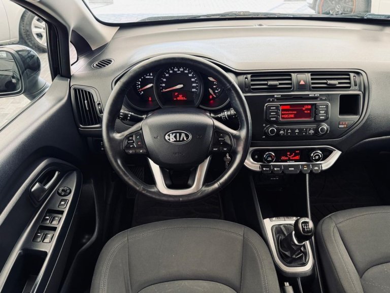 kia rio IMG-20250603-WA0099