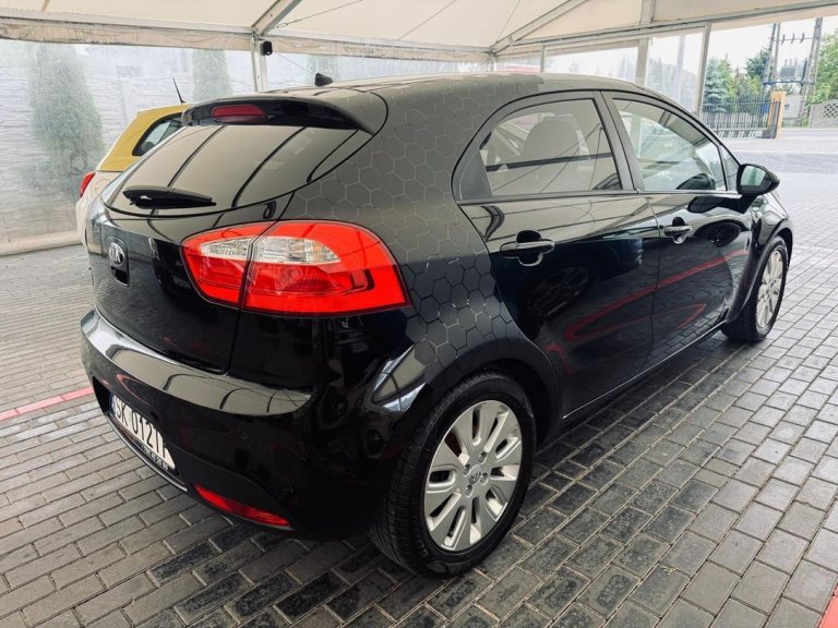 kia rio IMG-20250603-WA0088
