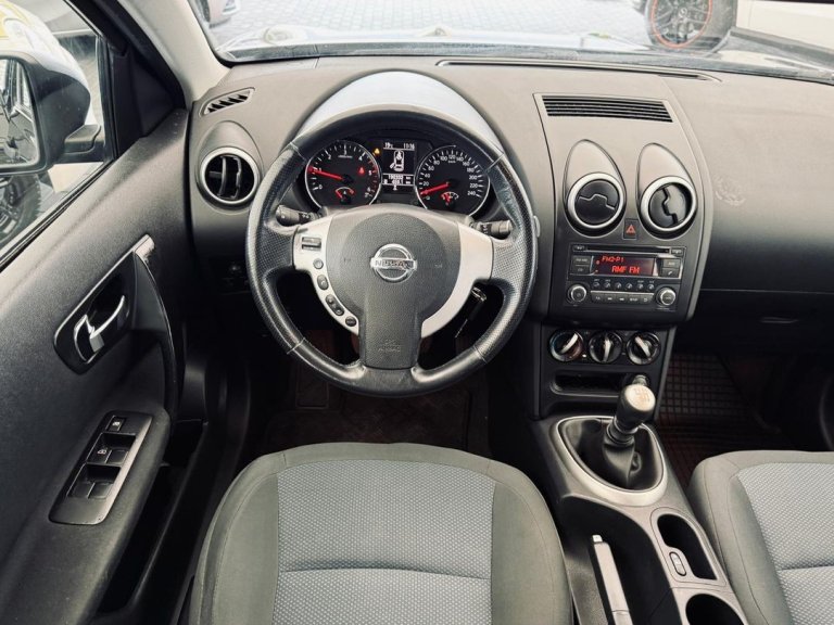 nissan IMG-20250603-WA0110