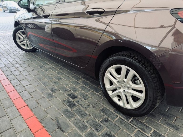 Opel Astra IMG-20250604-WA0018