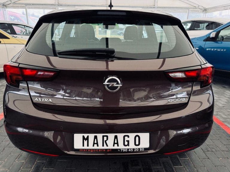 Opel Astra IMG-20250604-WA0033