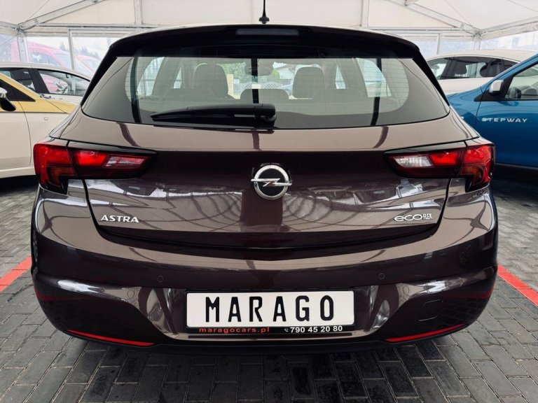 Opel Astra IMG-20250604-WA0034