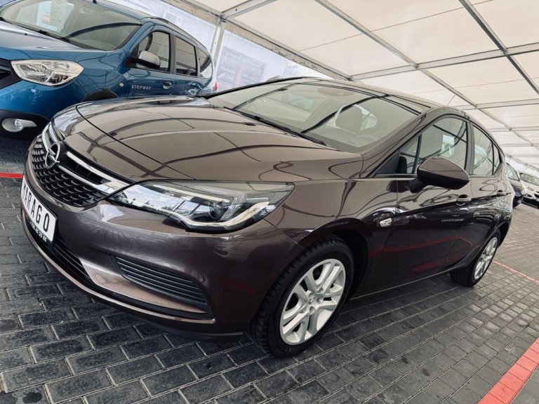 Opel Astra IMG-20250604-WA0025