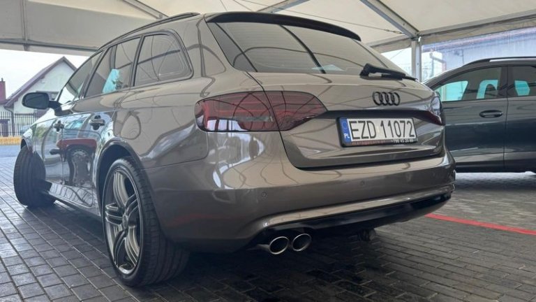audi-a4-avant-2014 (18)