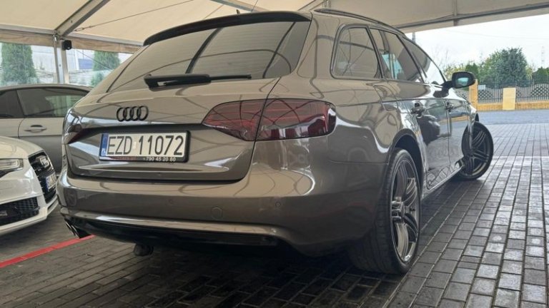 audi-a4-avant-2014 (25)