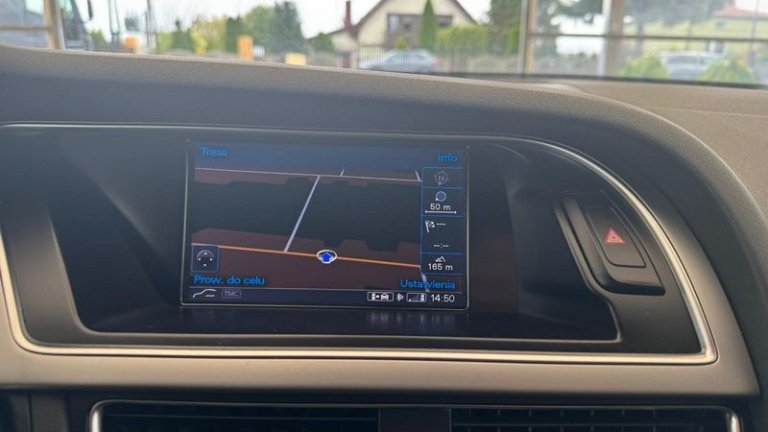 audi-a4-avant-2014 (27)