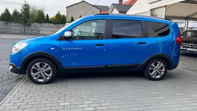 dacia-lodgy-2015 (2)