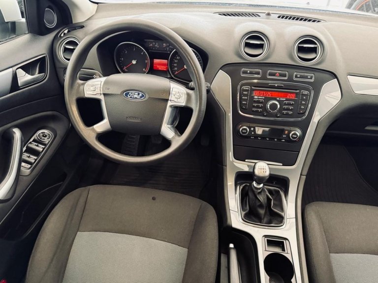 Ford Mondeo IMG-20250709-WA0077