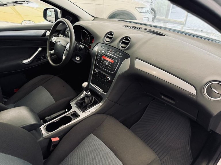 Ford Mondeo IMG-20250709-WA0079