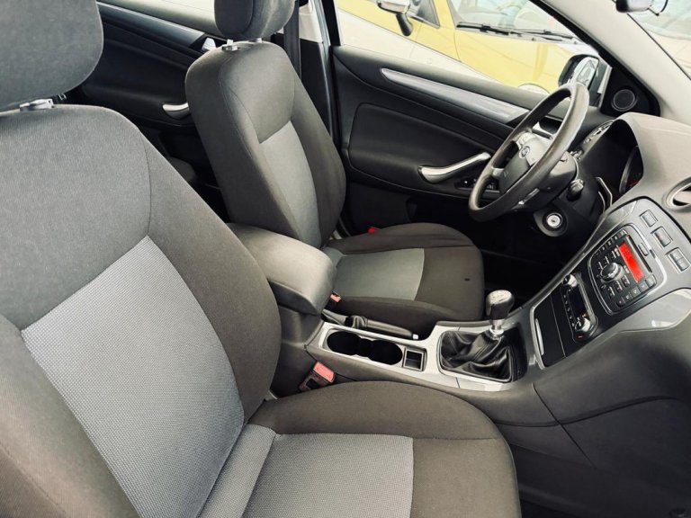 Ford Mondeo IMG-20250709-WA0082
