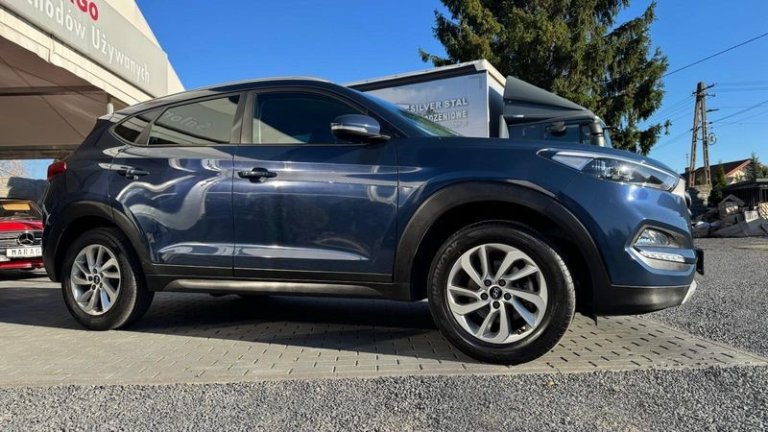 hyundai-tucson-blue-1-6-gdi-2wd-navi (11)