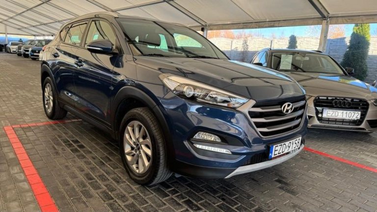 hyundai-tucson-blue-1-6-gdi-2wd-navi (26)