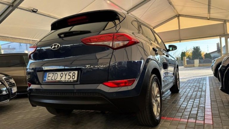 hyundai-tucson-blue-1-6-gdi-2wd-navi (33)