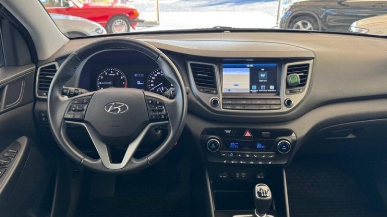 hyundai-tucson-blue-1-6-gdi-2wd-navi (37)