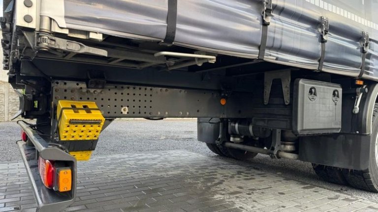 iveco-eurocargo-mli-160e28-p-evie (18)