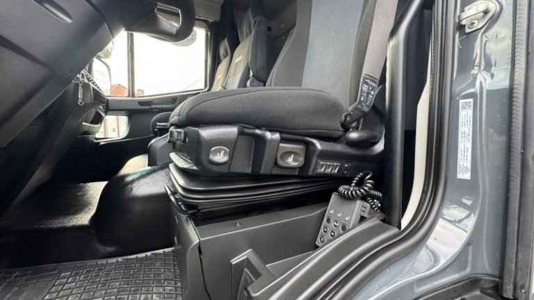 iveco-eurocargo-mli-160e28-p-evie (35)