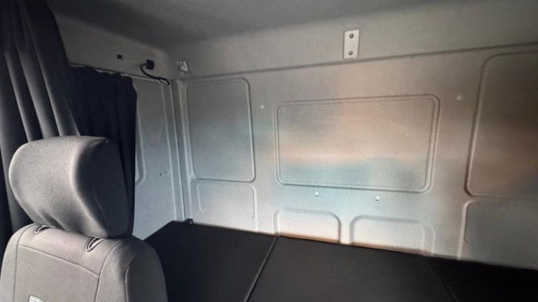 iveco-eurocargo-mli-160e28-p-evie (37)