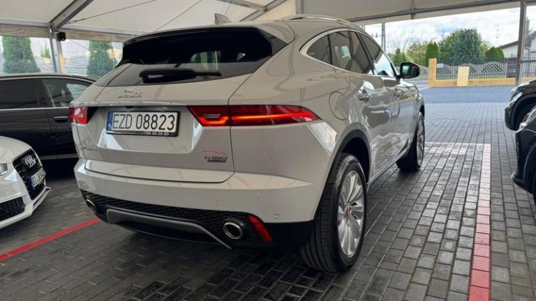 jaguar-e-pace-d180-awd-s-2018 (12)