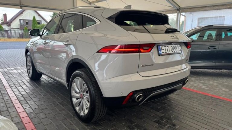 jaguar-e-pace-d180-awd-s-2018 (13)