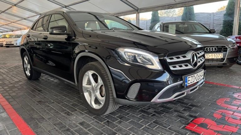 mercedes-benz-gla-16