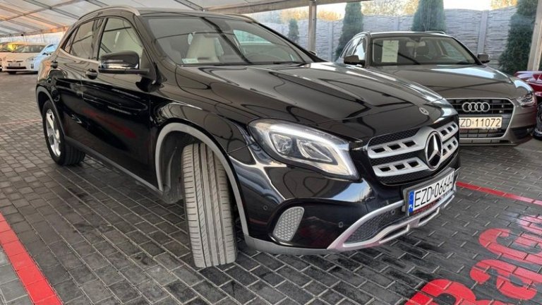 mercedes-benz-gla-27