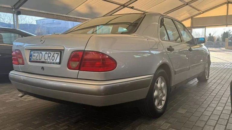 mercedes-benz-klasa-e-1998 (13)
