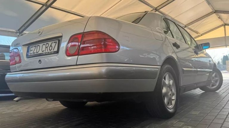 mercedes-benz-klasa-e-1998 (19)