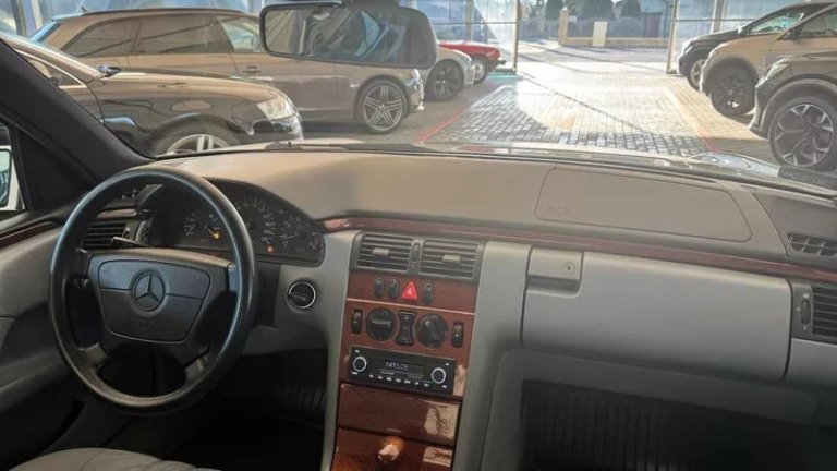 mercedes-benz-klasa-e-1998 (36)