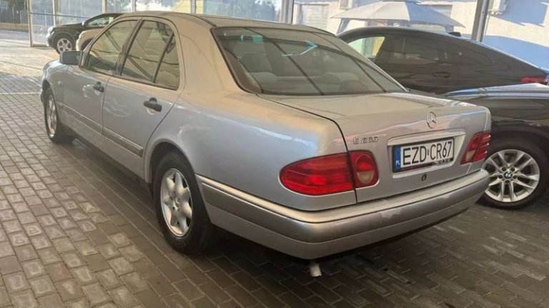 mercedes-benz-klasa-e-1998 (8)