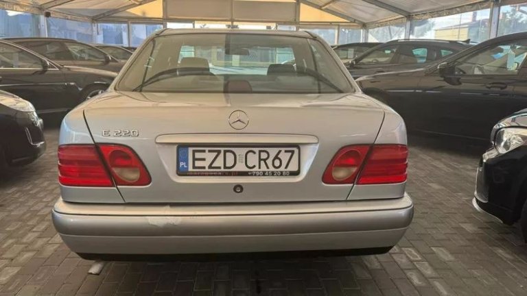 mercedes-benz-klasa-e-1998 (10)