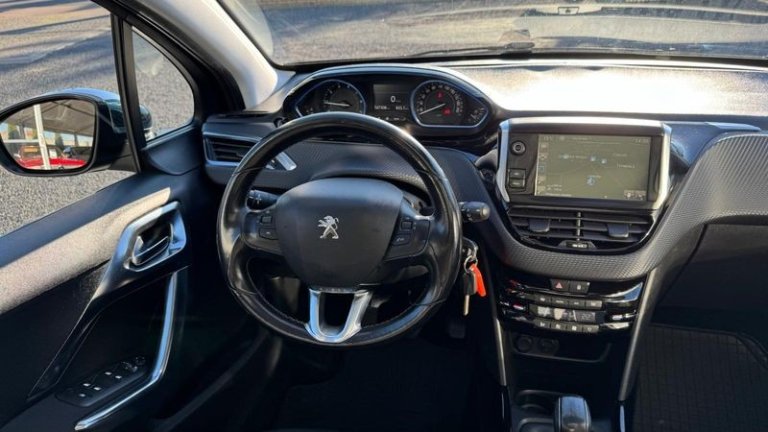 peugeot-2008-120-vti-business-line (27)