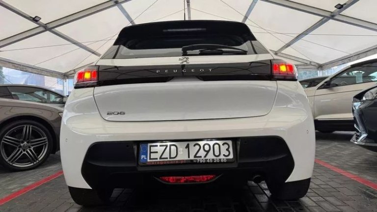 peugeot-208-12-puretech-active-ss (18)