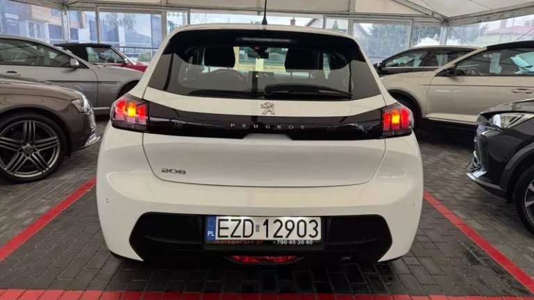 peugeot-208-12-puretech-active-ss (26)