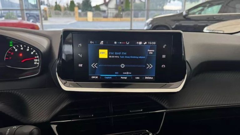 peugeot-208-12-puretech-active-ss (36)