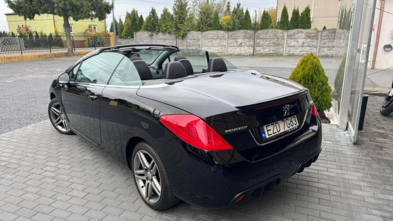 peugeot-308-cc-2011 (13)