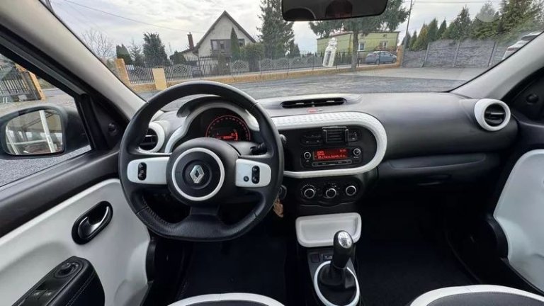 renault-twingo-sce-70-expression-2015 (17)